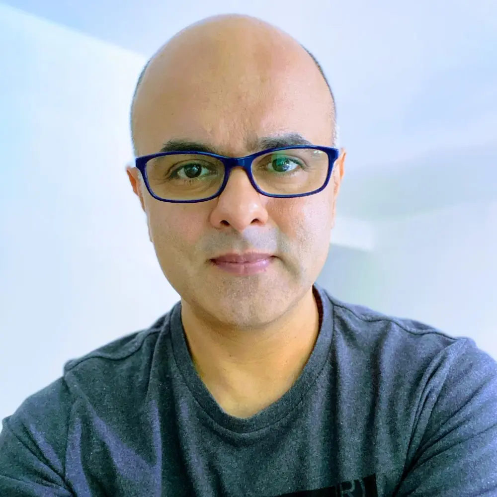 Raj Lalwani headshot