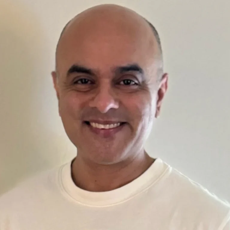 photo of raj lalwani smiling