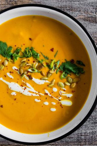 spicy-thai-pumpkin-soup-3