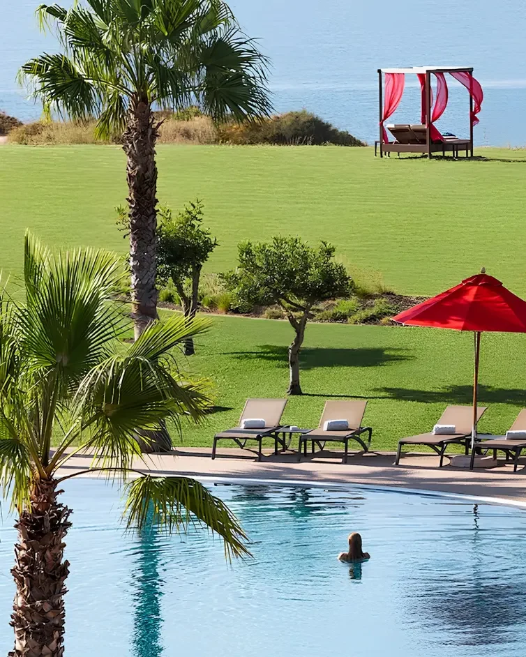 portugal-pool